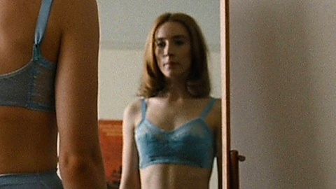 Pic: Saoirse Ronan in On Chesil Beach (2017)
