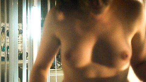 Pic: Lucie Aron in Replace (2017)