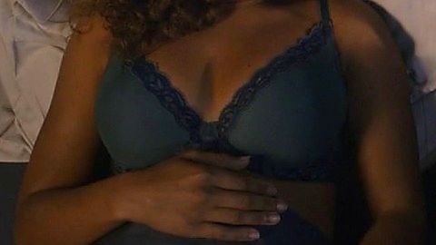 Pic: Antonia Thomas in The Good Doctor (2017)