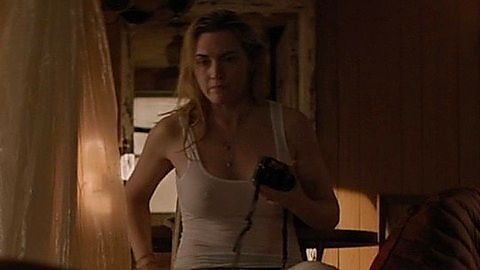 Pic: Kate Winslet in The Mountain Between Us (2017)