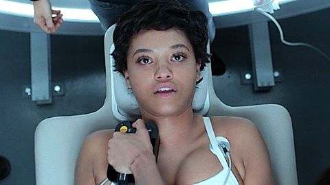 Pic: Kiersey Clemons in Flatliners (2017)