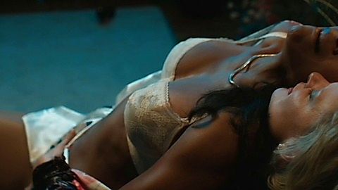 Pic: Audra McDonald in Hello Again (2017)