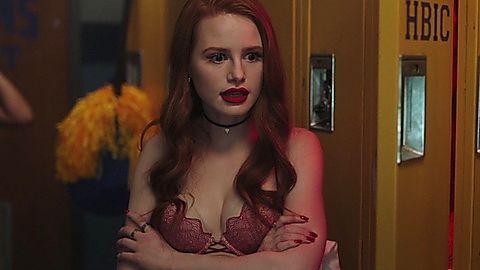 Pic: Madelaine Petsch in Riverdale (2017)