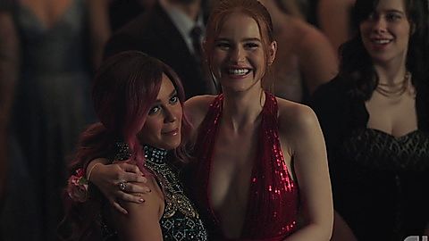 Pic: Madelaine Petsch in Riverdale (2017)