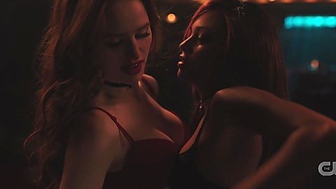 Pic: Madelaine Petsch in Riverdale (2017)