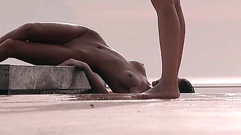 Pic: Rachel Cook in Nude (2017)