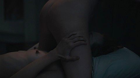 Pic: Anna Friel in The Girlfriend Experience (2016)