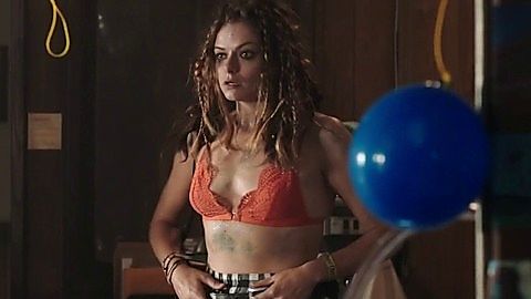 Pic: Izzie Steele in Dirk Gently's Holistic Detective Agency (2016)