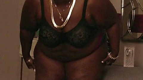 Pic: Raven Goodwin in SMILF (2017)