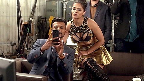 Pic: Kosha Patel in White Famous (2017)
