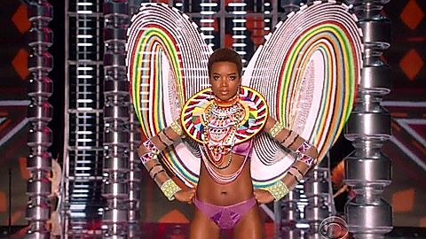 Pic: Maria Borges in The Victoria's Secret Fashion Show 2017 (2017)