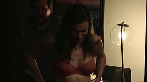 Pic: Lindsay Burdge in Easy (2016)