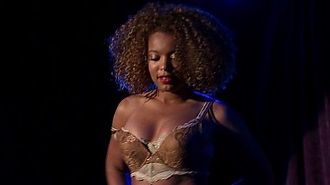 Pic: Jaz Sinclair in Easy (2016)