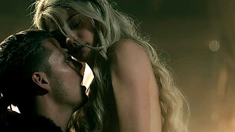 Pic: Alicia Agneson in Vikings (2013)