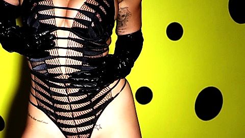 Pic: Rita Ora in LOVE Advent (2013)