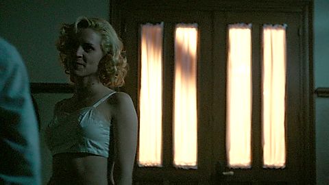 Pic: Maggie Civantos in Cable Girls (2017)