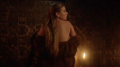 Pic: Anya Taylor-Joy in The Miniaturist (2017)
