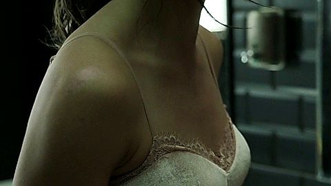 Pic: Clara Alvarado in Money Heist (2017)