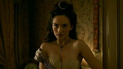 Pic: Emanuela Postacchini in The Alienist (2018)
