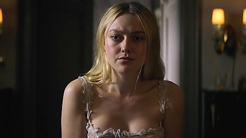 Pic: Dakota Fanning in The Alienist (2018)