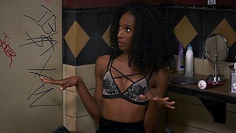 Pic: Zainab Johnson in Loosely Exactly Nicole (2016)