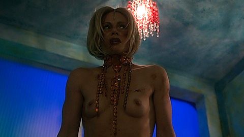 Pic: Stephanie Cleough in Altered Carbon (2018)