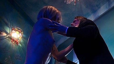 Pic: Stephanie Cleough in Altered Carbon (2018)