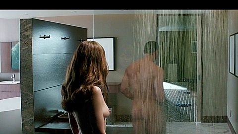 Pic: Dakota Johnson in Fifty Shades Freed (2018)