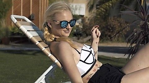 Pic: Sophie Turner in Josie (2018)