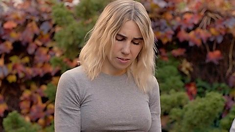 Pic: Zosia Mamet in The Boy Downstairs (2017)
