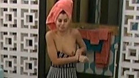 Pic: Ariadna Gutiérrez in Celebrity Big Brother (2018)