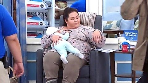 Pic: Jolene Purdy in Superstore (2015)