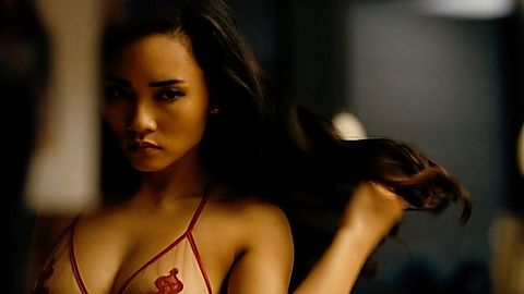 Pic: Mai Duong Kieu in Bad Banks (2018)