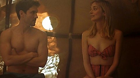 Pic: Caitlin Fitzgerald in UnREAL (2015)