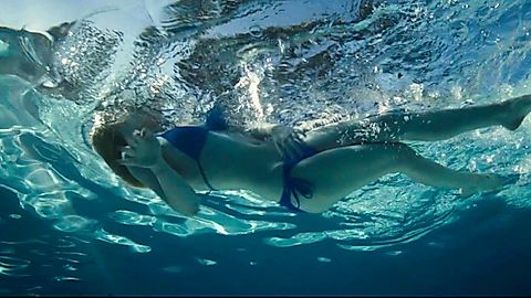 Pic: Elle Fanning in Galveston (2018)