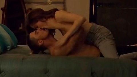 Pic: Caroline Dhavernas in Mary Kills People (2017)