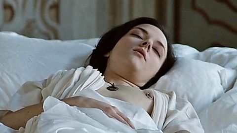 Pic: Marta Gastini in Compulsion (2018)