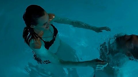 Pic: Taylor Schilling in The Titan (2018)