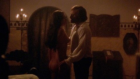 Pic: Sara Lezana in The Traveller (1979)