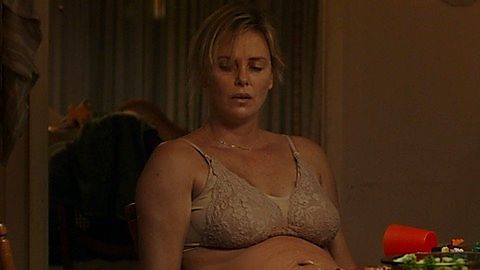 Pic: Charlize Theron in Tully (2018)