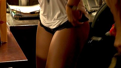 Pic: Emmanuelle Chriqui in Super Troopers 2 (2018)