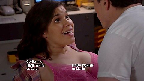 Pic: America Ferrera in Superstore (2015)