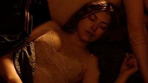 Pic: Imogen Poots in Mobile Homes (2018)