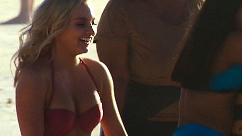 Pic: Bianca Bosch in The Kissing Booth (2018)