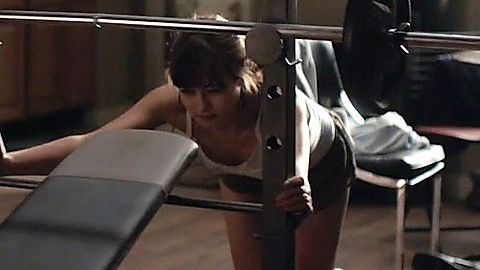 Pic: Ella Purnell in Sweetbitter (2018)
