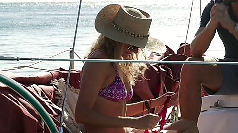 Pic: Shailene Woodley in Adrift (2018)