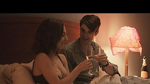 Pic: Madeline Weinstein in Alex Strangelove (2018)