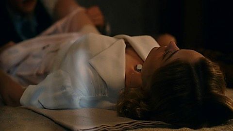 Pic: Bella Heathcote in Strange Angel (2018)