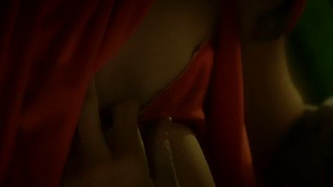 Pic: Alicia Silverstone in American Woman (2018)