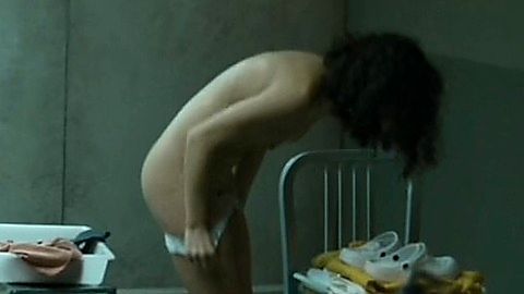 Pic: Olivia Delcán in Locked Up (2015)